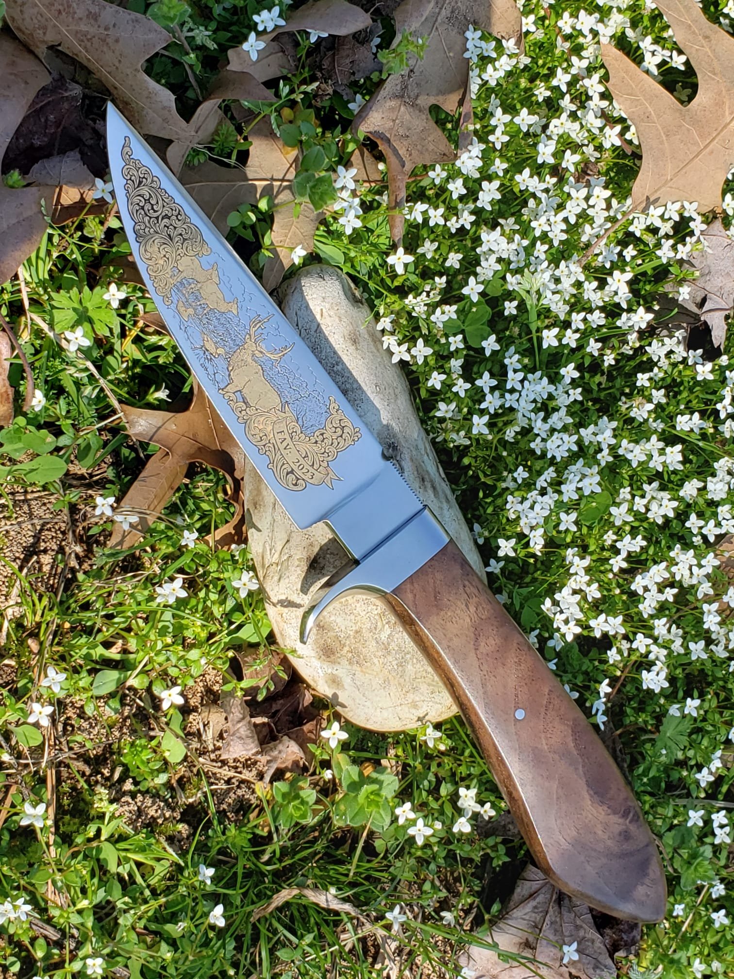 Fisk and Vilar FAV Collaboration Knife